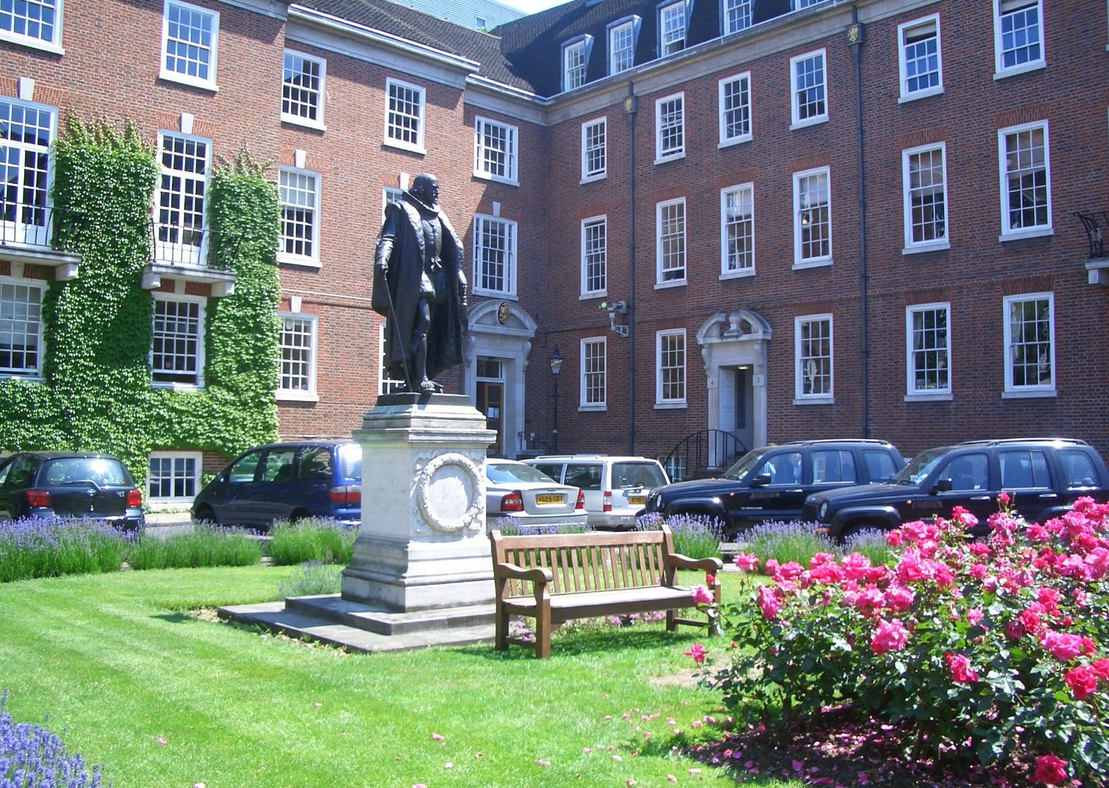 The Academy of Experts in Gray's Inn Square