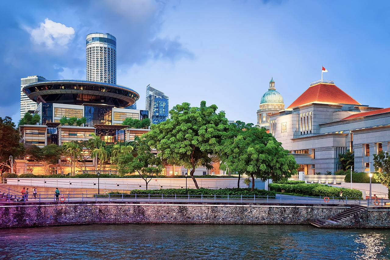 Parliament And Old And New Supreme Court Building In Singapore